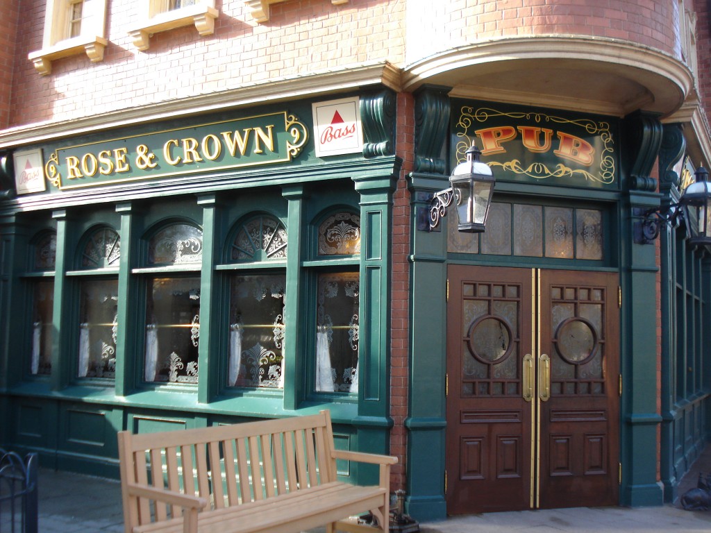 Rose and Crown Pub ©DisneyFoodBlog.com
