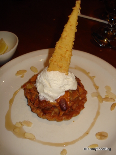 Le Cellier Warm Apple Tart