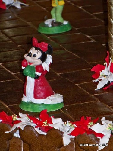 Minnie on the Carousel