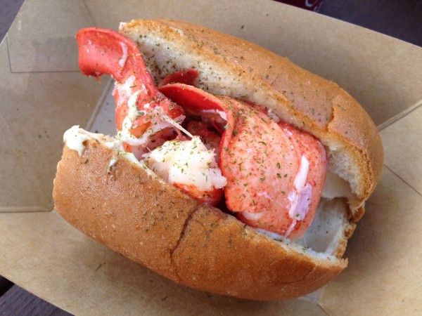 Perfect Maine Lobster Roll