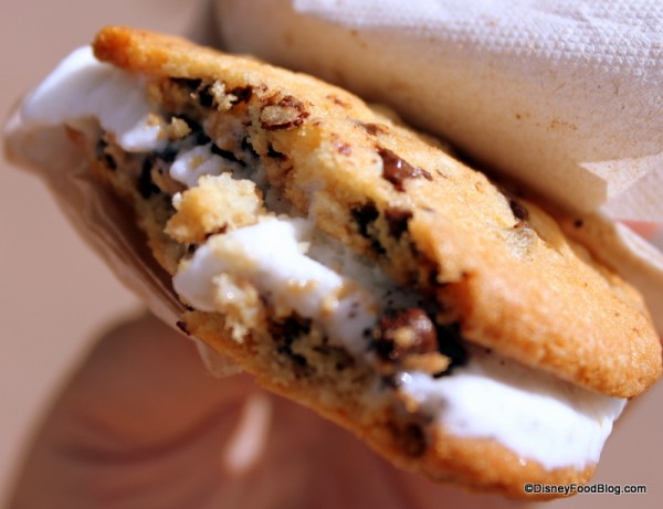gelato cookie sandwich cross section tutto italia