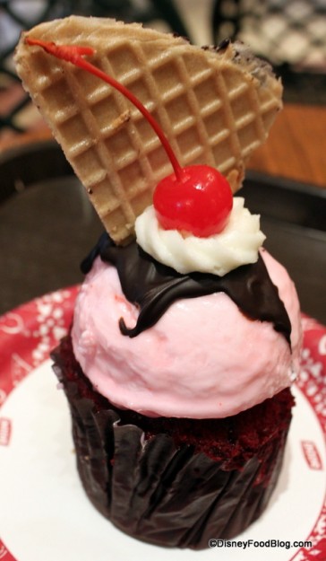 ice cream cupcake front