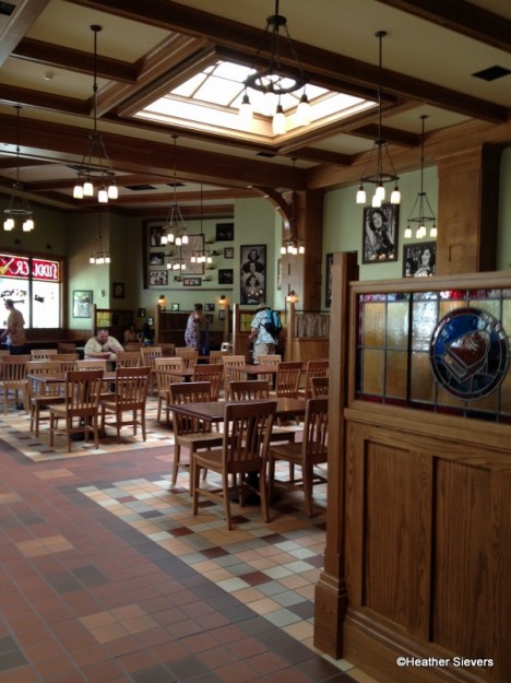 Fiddler Fifer & Practical Wide Open Seating