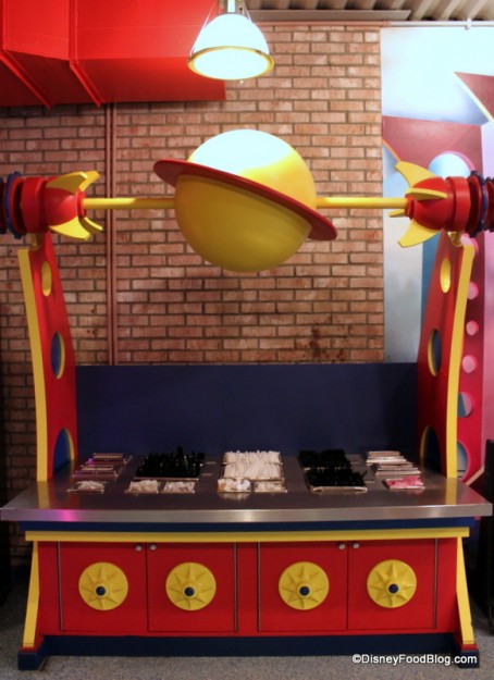 utensil and napkin station pizza planet
