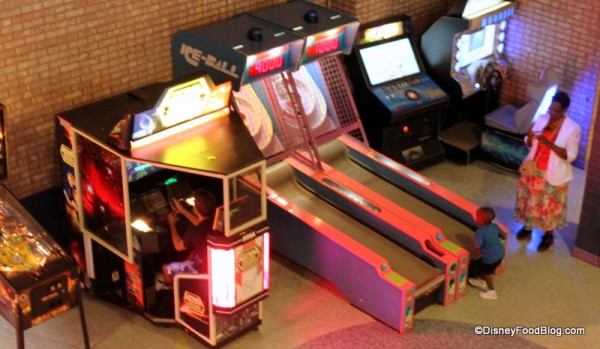 video games 1 pizza planet