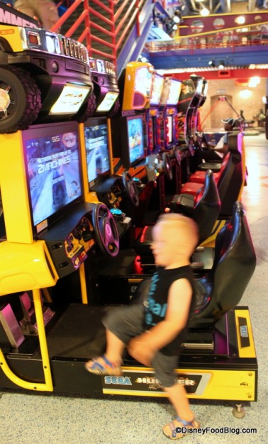 video games 4 pizza planet