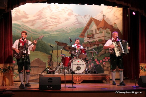 polka band biergarten