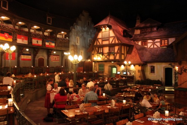 seating 3 biergarten