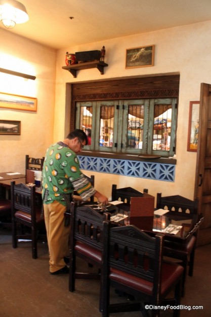 seating 2 tusker house