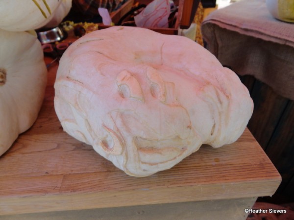 Disneyland Genie Pumpkin