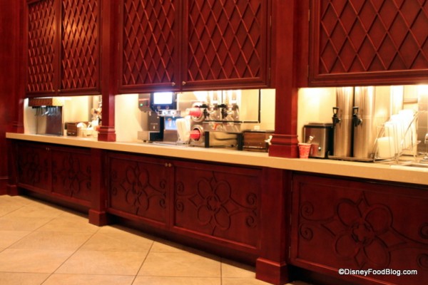 Drink area in Rose Gallery Be Our Guest