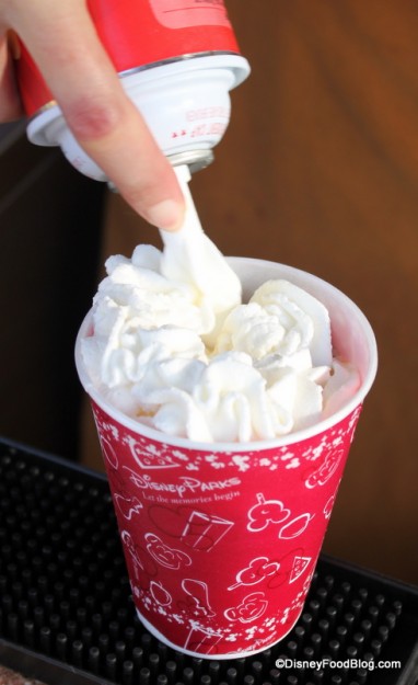 Epcot Prost Holiday Kiosk spiced tea 2