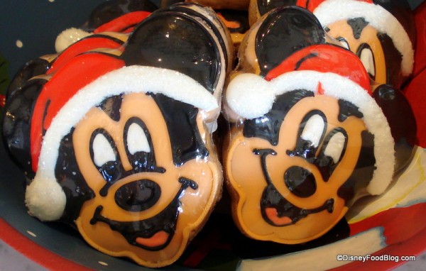 mickey mouse sugar cookies