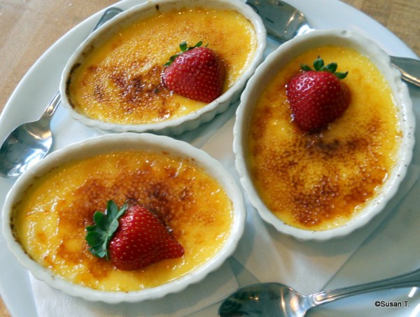 creme brulee 2 Wolfgang Puck Express