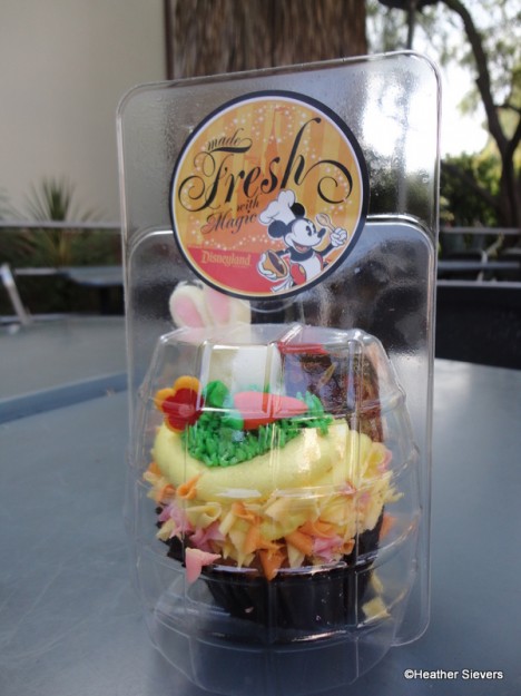 Easter Cupcake Packaged To Go