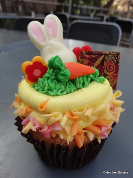 Lavender Vanilla Specialty Easter Cupcake