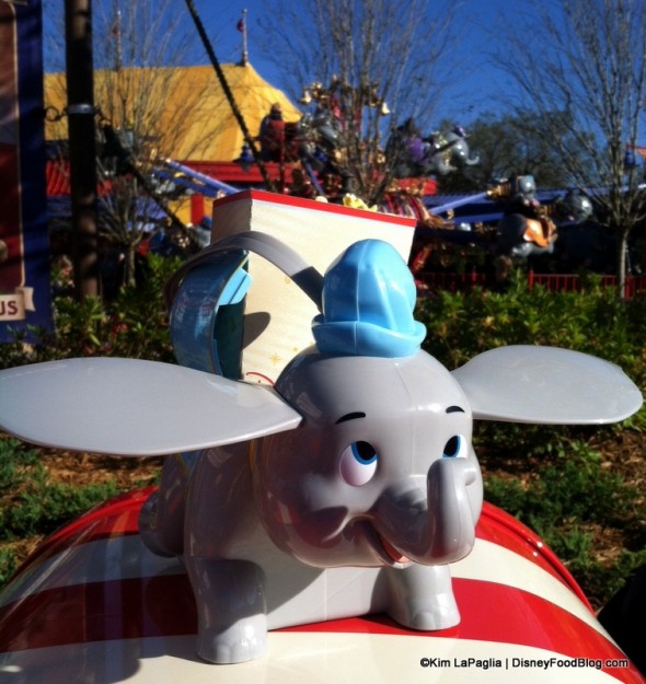 Dumbo Popcorn Container with Popcorn