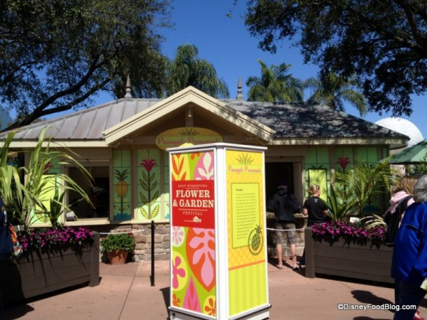 Pineapple Promenade Booth