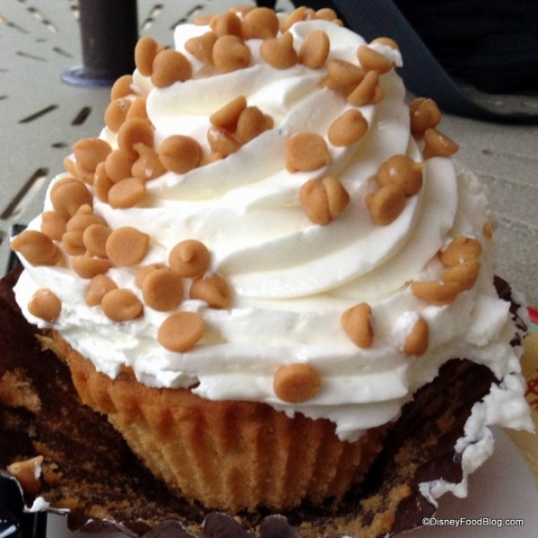 PB&J Cupcake Unwrapped
