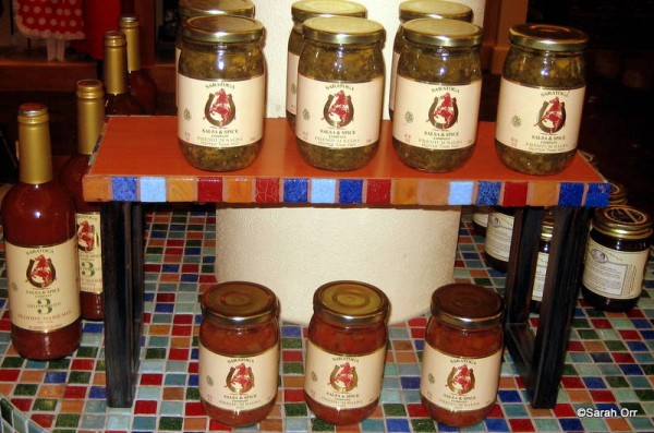 Saratoga Salsa & Spice display