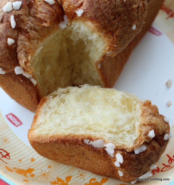 pull apart brioche close up
