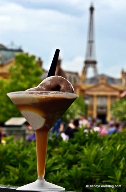 L'Artisan des Glaces is open in Epcot's France