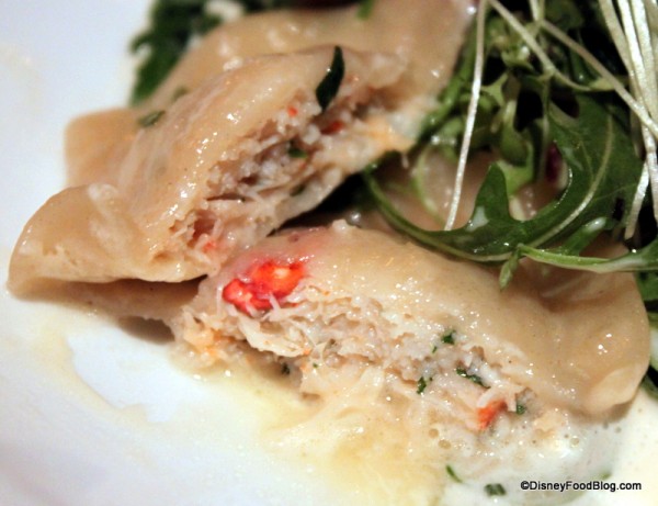 inside lobster ravioli Le Cellier