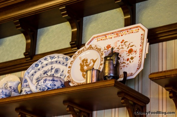 Magic Kingdom Starbucks Decoration 2