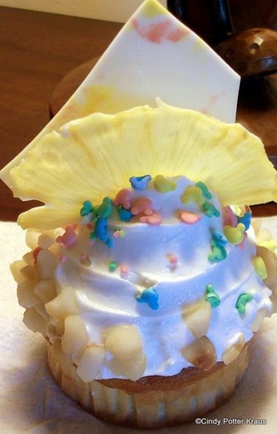 Pineapple Macadamia Nut Cupcake