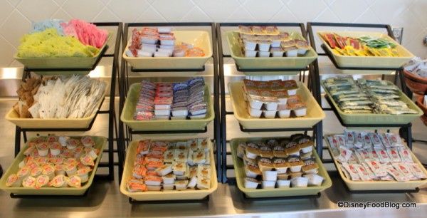 condiments 2 Gasparilla Island Grill