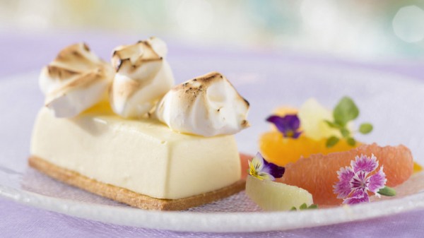 Lemon Meringue Cheesecake
