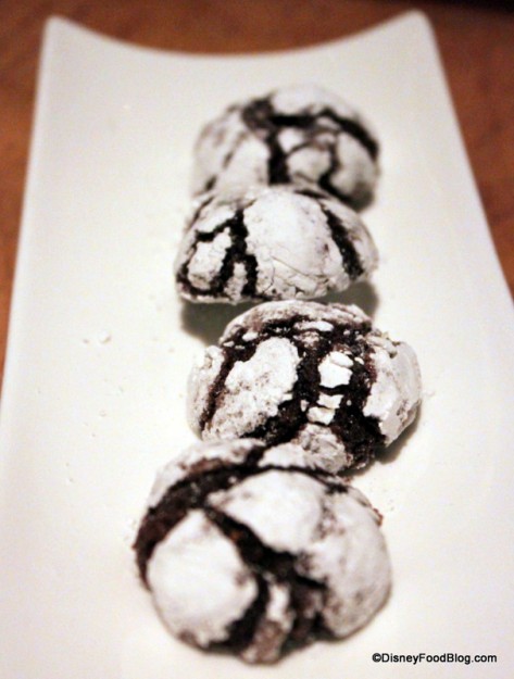 complimentary crackle cookies Jiko