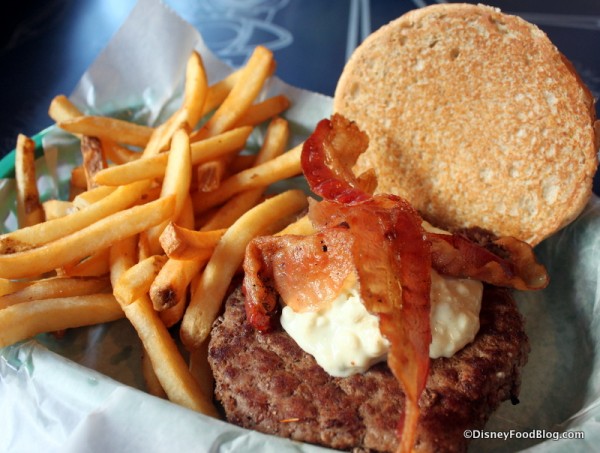 Blue Cheese and Bacon Burger 2 Taste Pilots Grill