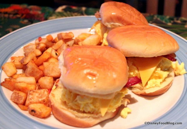 breakfast sandwiches Rainforest Cafe