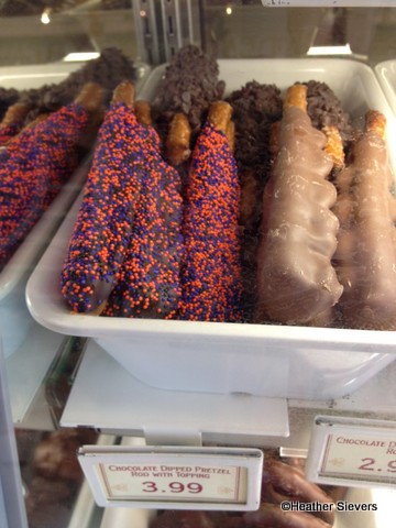 Seasonal Dipped Pretzel Rods