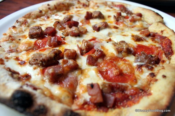 Carne d'Italia Flatbread Mama Melrose