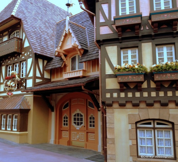 Columbia Harbour House -- Fantasyland View