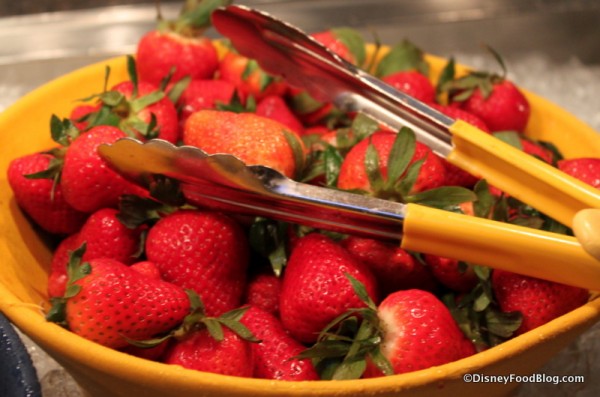 Fresh Strawberries Boma