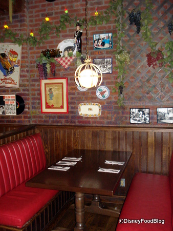 Seating Mama Melrose