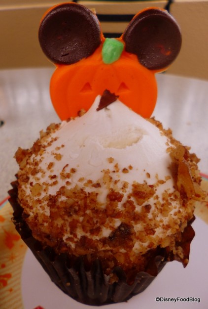 Pumpkin Cupcake with Maple Icing