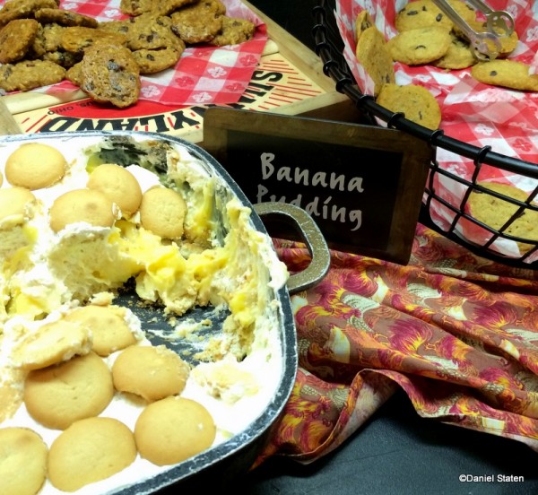 Banana Pudding and Cookies