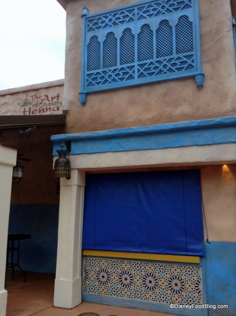 Henna Tattoo Location Next To Juice Bar