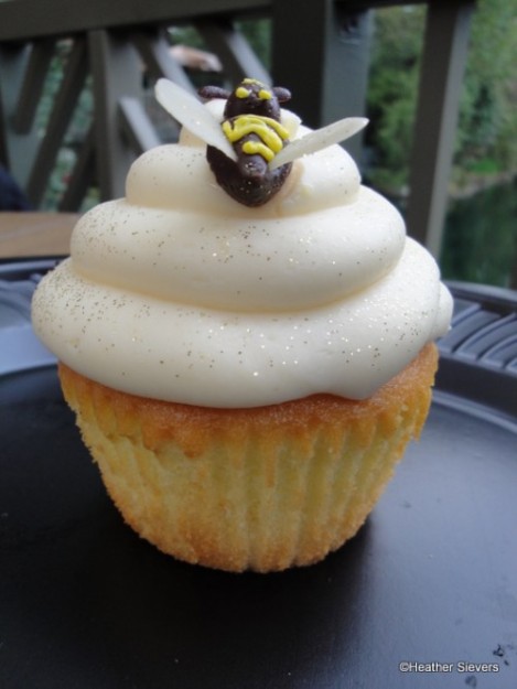 Honey Lemon Cupcake