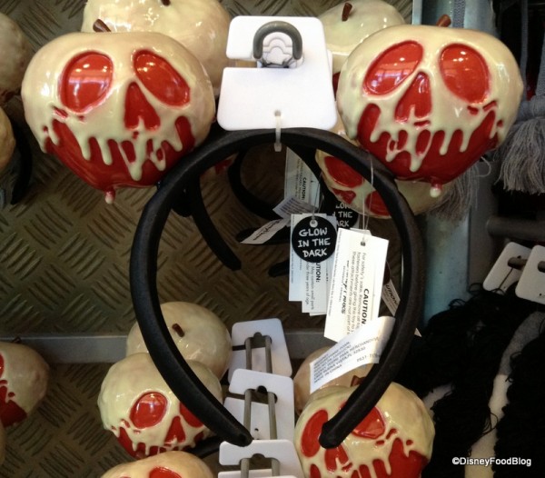 Skull Candy Apple Ears