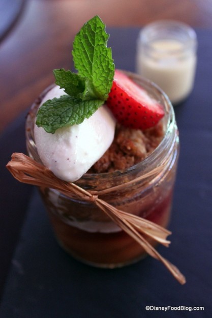 Strawberry Apple Crumble