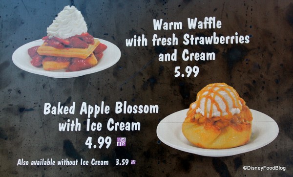 Waffle with Strawberries and Baked Apple Blossom