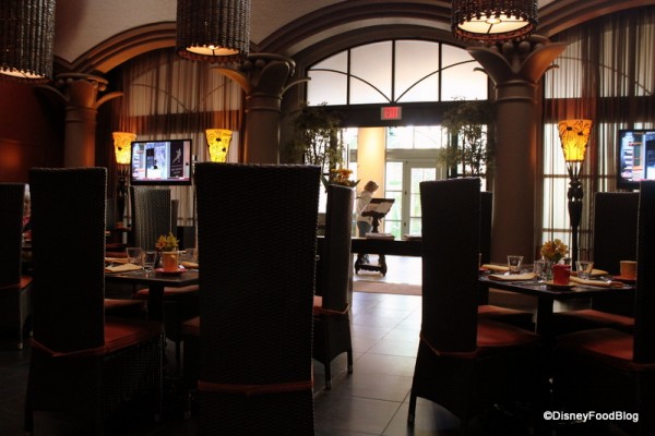 Las Ventanas seating