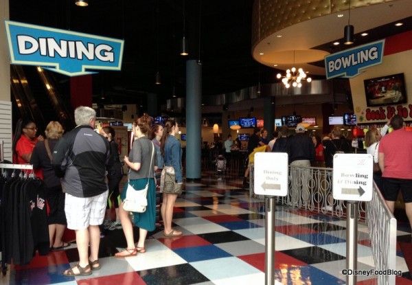 Splitsville entrance