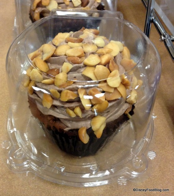 Chocolate Macadamia Cupcake