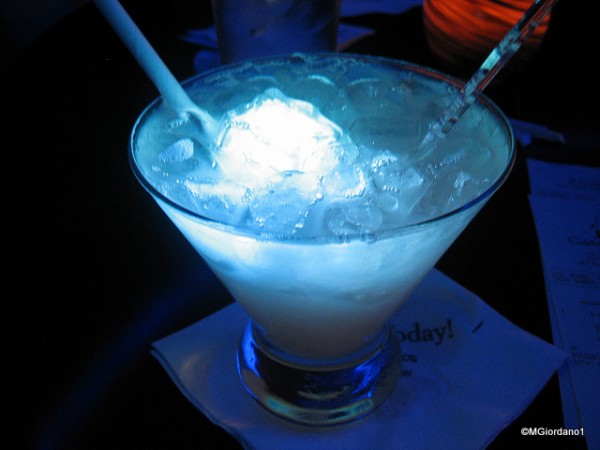 Tropi-Glow Cocktail at The Wave of American Flavors